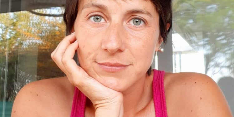 La historia de Lucía, una luchadora que le ganó al cáncer de mama