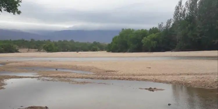 Buscan a motociclistas que iban al Champaquí y no regresaron