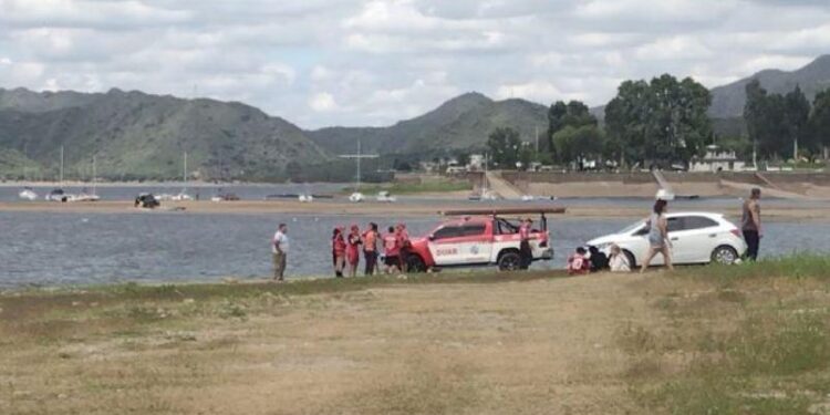 UN HOMBRE MURIÓ AHOGADO EN EL LAGO SAN ROQUE