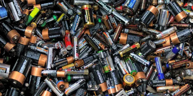 Mendiolaza promueve la recolección de pilas y aparatos eléctricos y electrónicos
