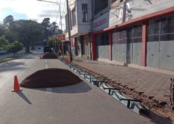 UNQUILLO: MEJORA DE VEREDAS Y ÁREA DE ESTACIONAMIENTO EN LA DOBLE AVENIDA SAN MARTÍN