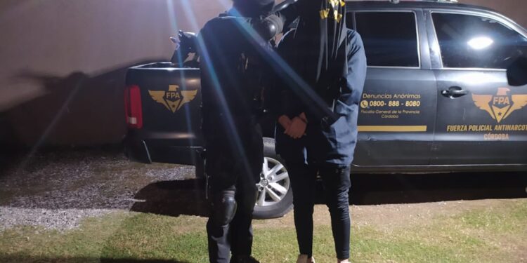 UN PERRO DE LA FPA HALLÓ ESTUPEFACIENTES EN UN PUNTO DE VENTA EN VILLA ALLENDE