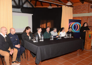 LANZAMIENTO DE LA APLICACIÓN IBIS SOS EN AGUA DE ORO: INNOVADORA HERRAMIENTA DE PREVENCIÓN Y SEGURIDAD CIUDADANA