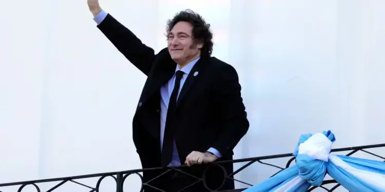 JAVIER MILEI PARTICIPA DE LOS FESTEJOS POR EL DIA DE LA BANDERA EN ROSARIO