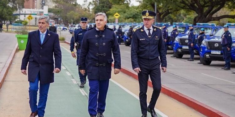 CÓRDOBA SUMO 250 MÓVILES POLICIALES AL PATRULLAJE PREVENTIVO