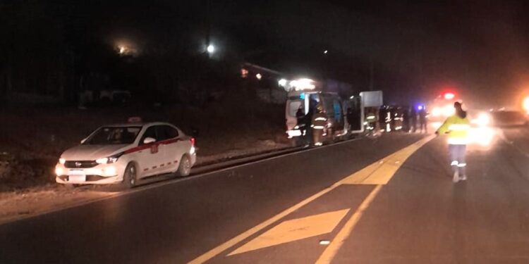 ACCIDENTE MÚLTIPLE EN EL INGRESO A EL MANZANO: VARIOS HERIDOS Y CAOS EN LA RUTA E-53