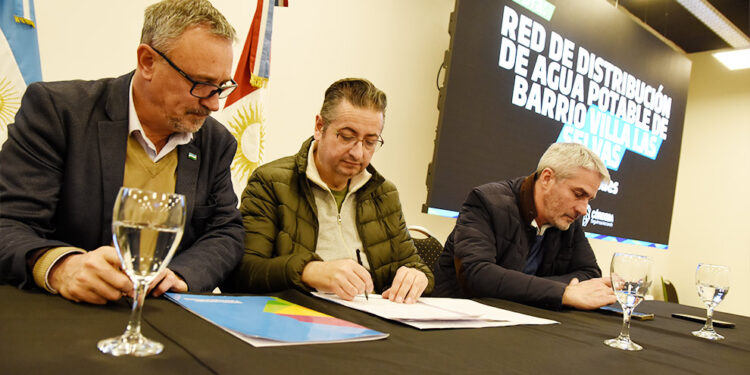 SALSIPUEDES: LICITAN OBRA DE RED DE DISTRIBUCIÓN DE AGUA POTABLE