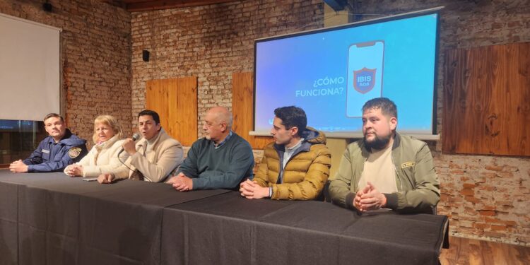 IBIS SOS LLEGA A ESTACIÓN JUÁREZ CELMAN: NUEVA APP DE SEGURIDAD CIUDADANA