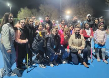 RÍO CEBALLOS INAUGURA SU RENOVADA CANCHA DE HOCKEY