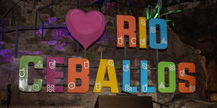 INAUGURACIÓN DE LA PLAZA DE LOS CIRCUITOS: UN NUEVO ESPACIO PARA LA COMUNIDAD