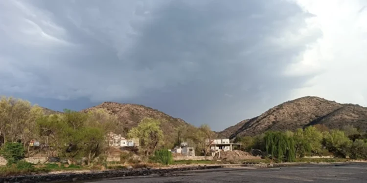 SORPRESIVA TORMENTA CON GRANIZO EN ALGUNAS ZONAS DE CÓRDOBA