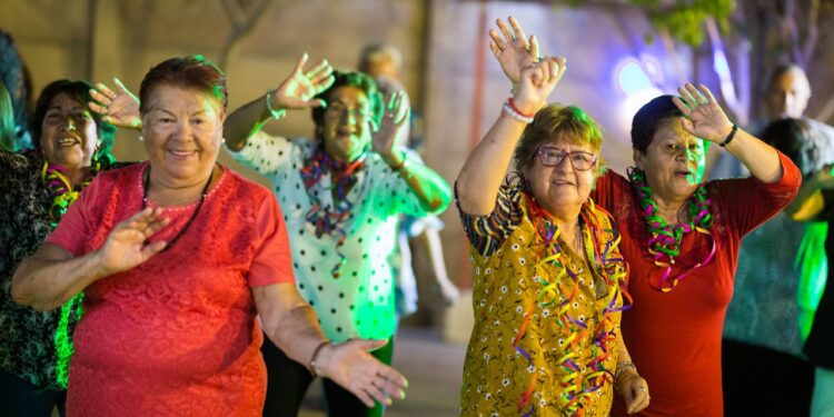 Gran fiesta de fin de año del adulto mayor en Rio Ceballos