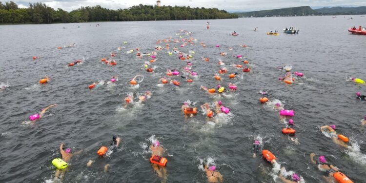 EMBALSE FUE SEDE DE OCEANMAN ARGENTINA, LA PRESTIGIOSA COMPETENCIA DE AGUAS ABIERTAS