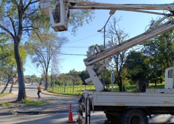 Reparación de semáforos en la intersección de Av. General Paz y Sarmiento (Ruta E-53)