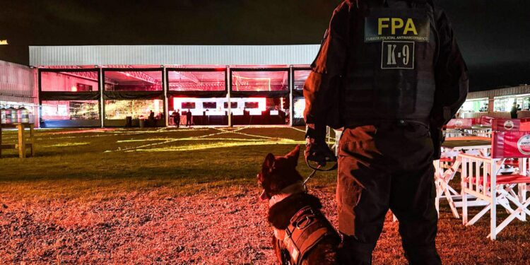 UNQUILLO: SE SECUESTRÓ TUSSI, ÉXTASIS Y MARIHUANA EN UNA FIESTA ELECTRÓNICA