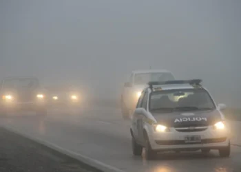 Córdoba, entre neblinas matinales y un alerta vigente por tormentas