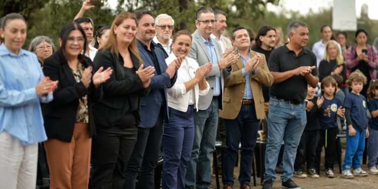 La vicegobernadora presidió la inauguración de mejoras en la Escuela El Algodonal de Agua de Oro
