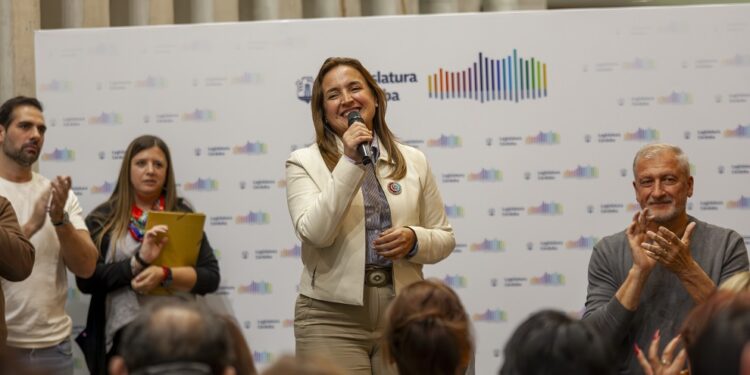 Myrian Prunotto recibió a representantes de 141 centros vecinales de Córdoba