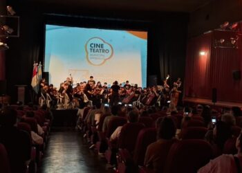 SE INAUGURÓ OFICIALMENTE EL CINE TEATRO MUNICIPAL UNQUILLO