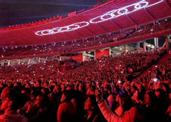 Córdoba: En la previa del recital de Shakira fueron detenidos dos “naranjitas”