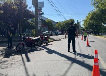 MÚLTIPLES ALLANAMIENTOS Y DETENCIONES EN VILLA ALLENDE