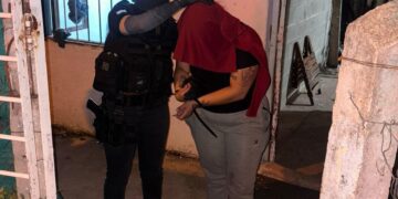 SE DETUVO A UNA MUJER POR COMERCIALIZAR COCAÍNA EN VILLA ALLENDE