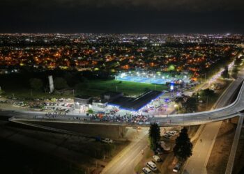 Llaryora inauguró el altonivel de Valle Escondido